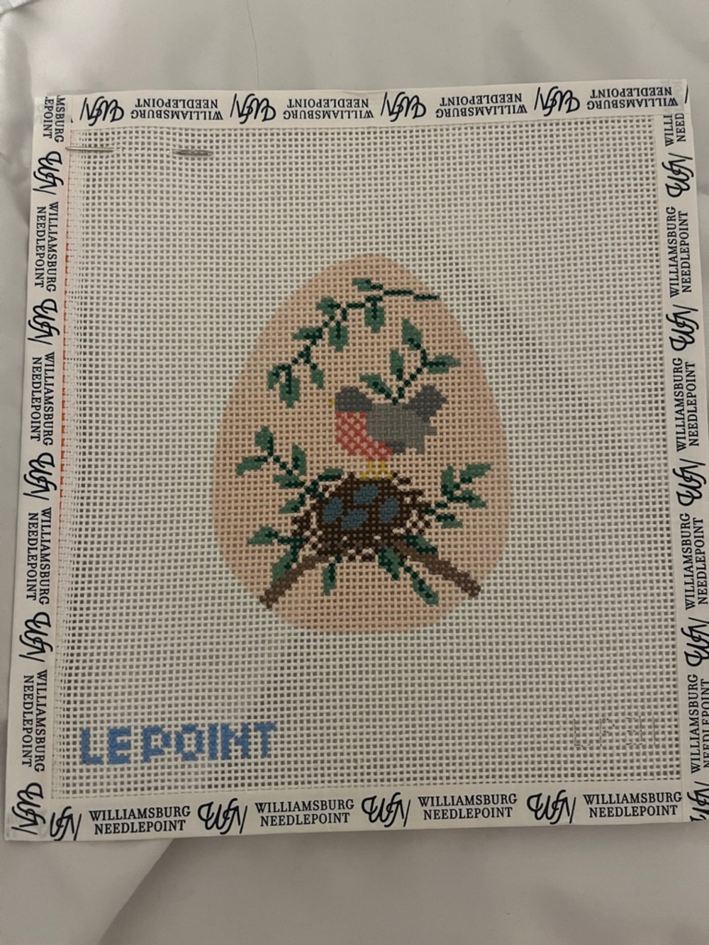 Le Point Robin’s Nest Egg Needlepoint Canvas